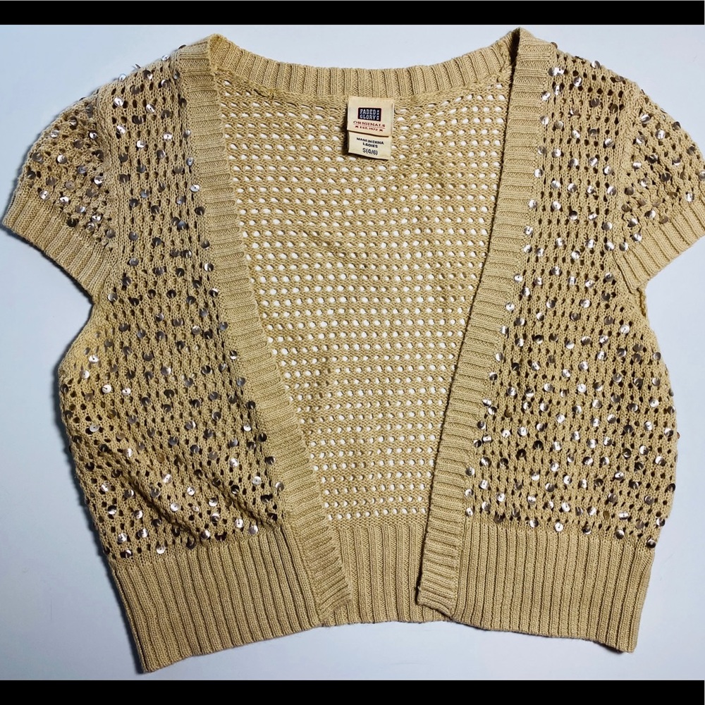 Cute Sequined Cropped Sweater/Shrug ✨